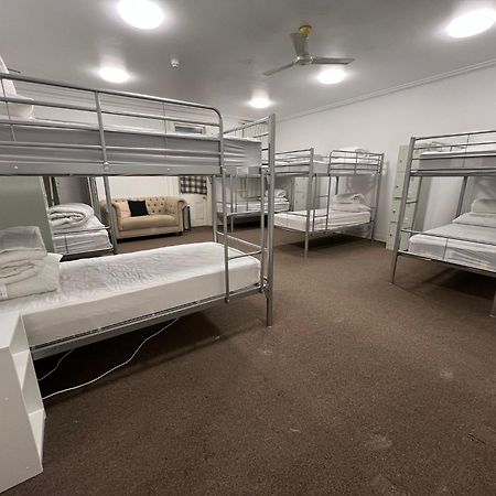 Wallaby Backpackers Hostel Perth - Note - Valid Passport Required To Check In - Exterior foto