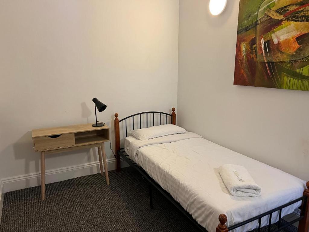 Wallaby Backpackers Hostel Perth - Note - Valid Passport Required To Check In - Exterior foto