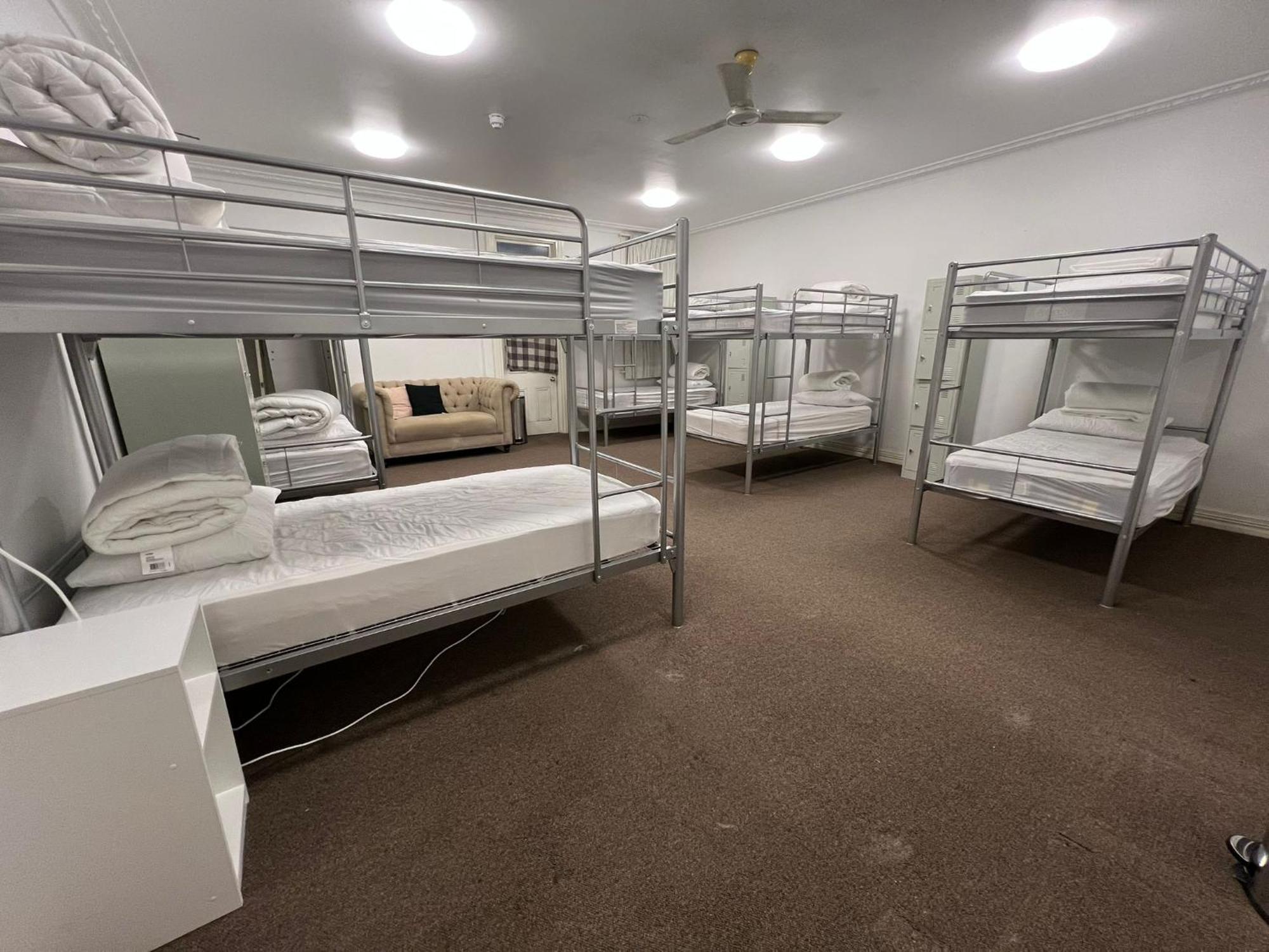 Wallaby Backpackers Hostel Perth - Note - Valid Passport Required To Check In - Exterior foto