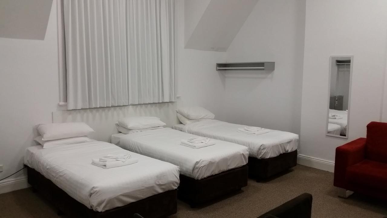 Wallaby Backpackers Hostel Perth - Note - Valid Passport Required To Check In - Exterior foto